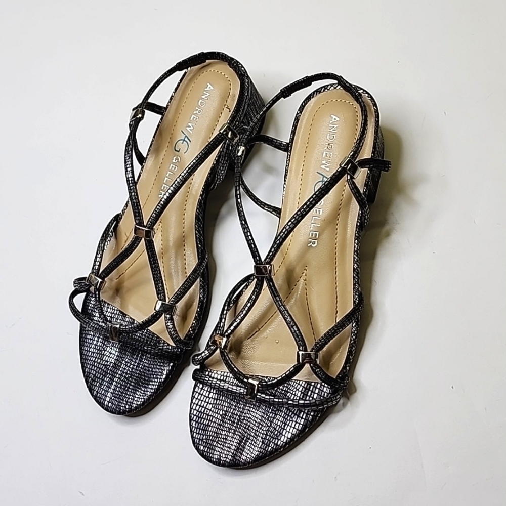 Andrew Geller Silver/Black Sandals web string shiny elegant